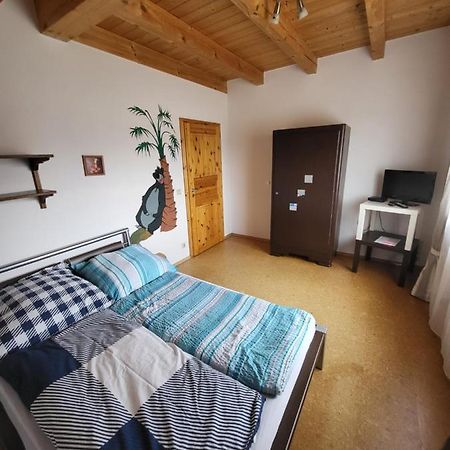 Ferienwohnung Helga Thalmassing  Buitenkant foto