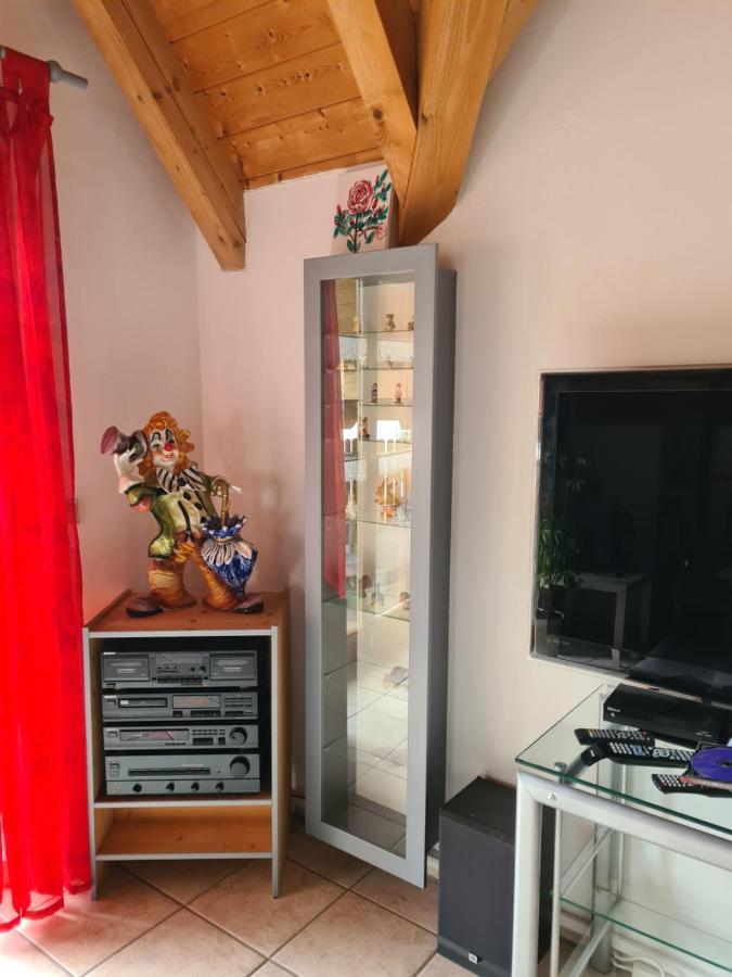 Ferienwohnung Helga Thalmassing  Buitenkant foto