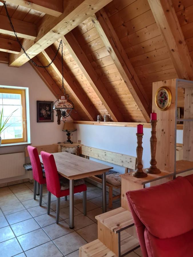 Ferienwohnung Helga Thalmassing  Buitenkant foto